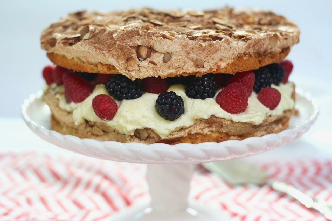 Berry Blitz Torte: King Arthur Flour's Bakelaong May Challenge – Diary of a  Mad Hausfrau